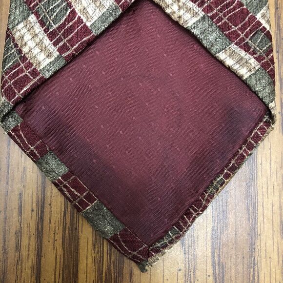 ESSENTIA NECK TIE 100% SILK VTG MADE IN ITALY Beige Gray Burgundy 61” X 3.37” - Picture 4 of 9